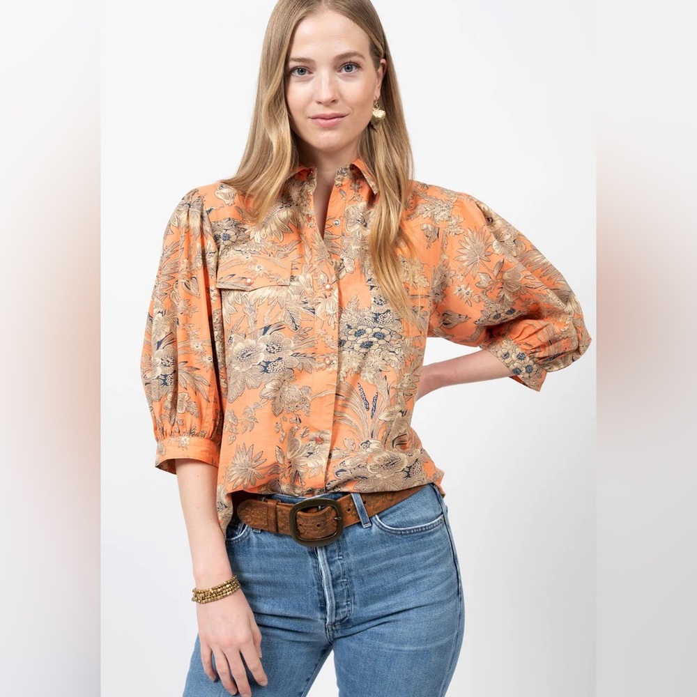 ivy jane Peach Floral Puff-Sleeve Button-Up Blouse